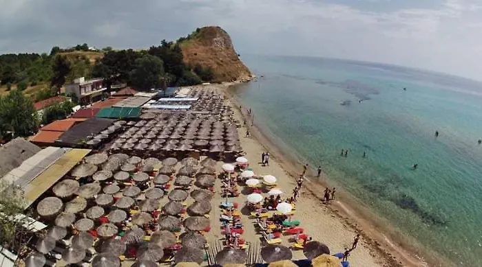 Maison De Roche Сasa de vacaciones *